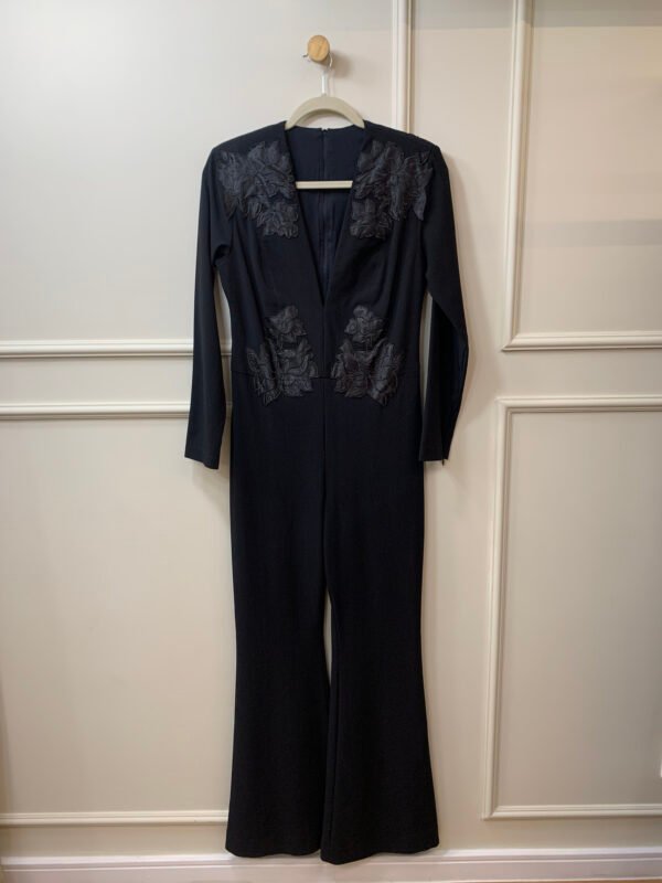 MACACAO PRETO APLICACAO DE FLOR FABULOUS AGILITA 42