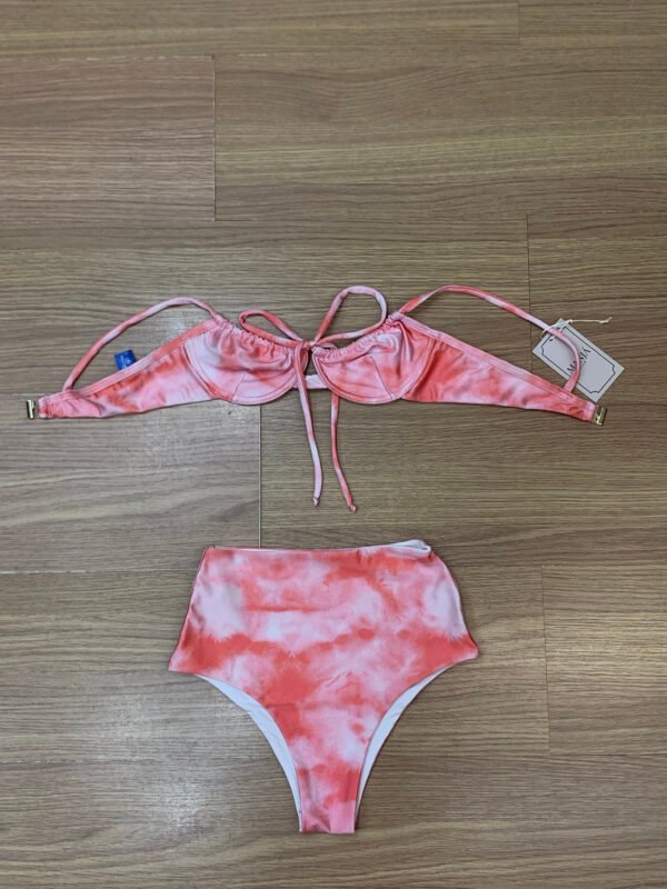 BIQUINI TIE DYE MEIA TAÇA HOT PANTS GIRAO M
