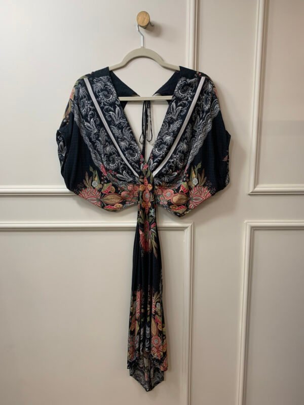 VESTIDO PRETO ESTAMPADO RECORTE CINTURA FARM F