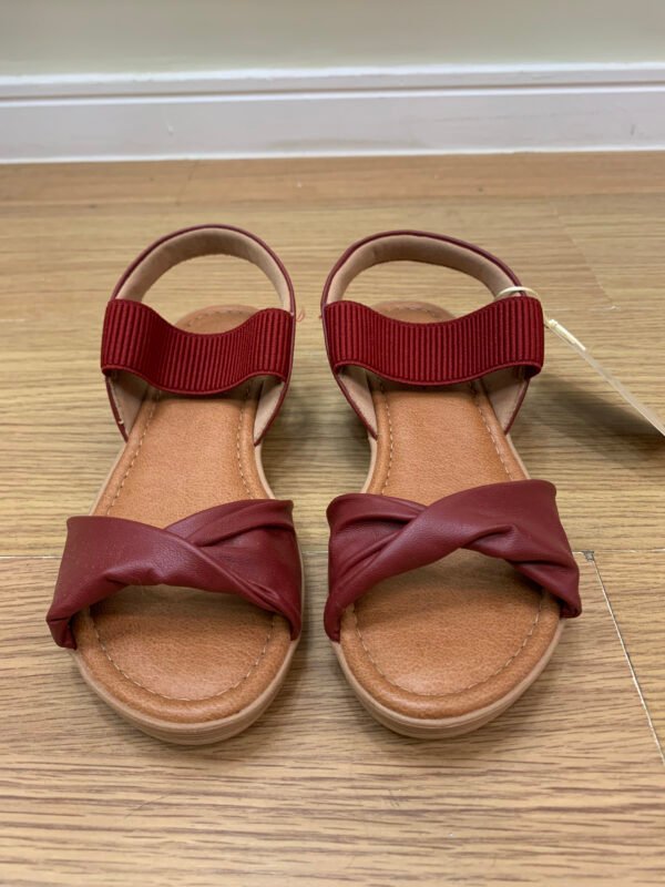 SANDÁLIA CARAMELO E VINHO SALTO BAIXO USAFLEX 34