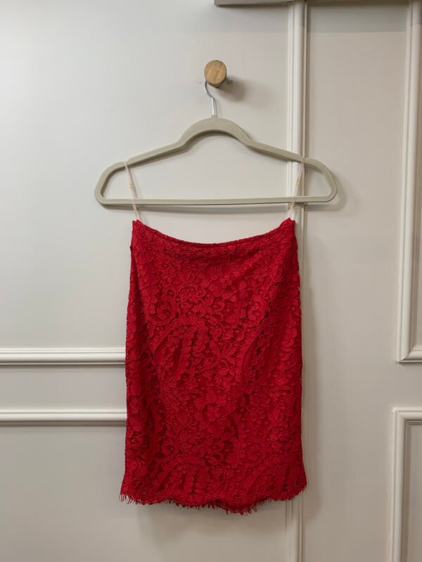 CONJUNTO VERMELHO BLUSA CROPPED E SAIA RENDA FABULOUS AGILITÁ - Image 6
