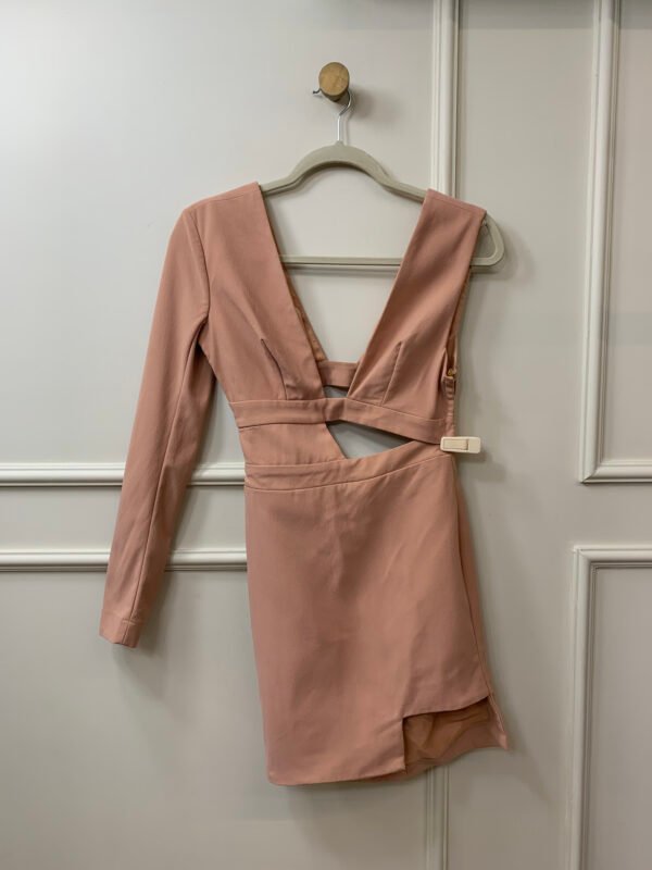 VESTIDO ROSE MANGA COMPRIDA UM OMBRO SÓ FABULOUS AGILITA 34