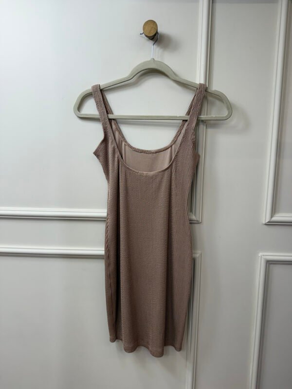 VESTIDO CANELADO BEGE IT P - Image 2