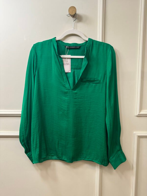 BLUSA VERDE MANGA COMPRIDA ZARA M
