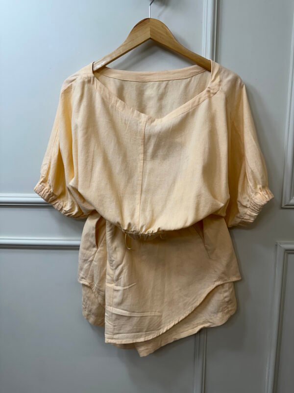 CONJUNTO SALMÃO BLUSA E SHORT SAIA MARIA FILO M - Image 2