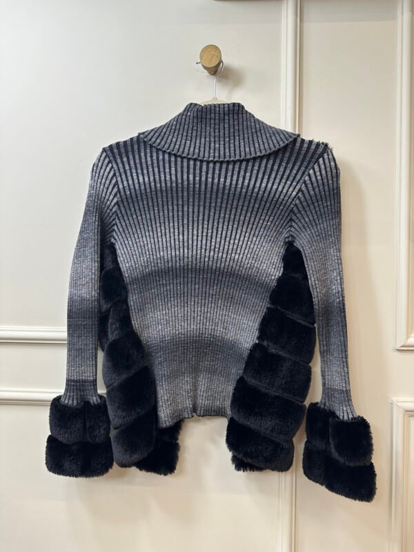 CASACO TRICOT COM PELE SINTETICA RENATA CAMPOS P - Image 2