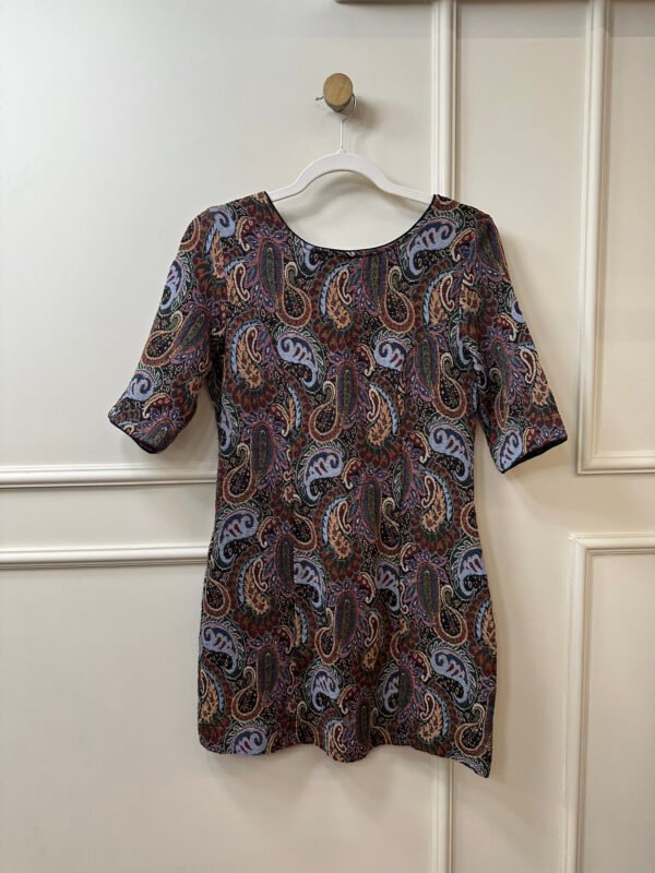 VESTIDO FARM ESTAMPADO COM AMARRAÇÃO NAS COSTAS FARM M